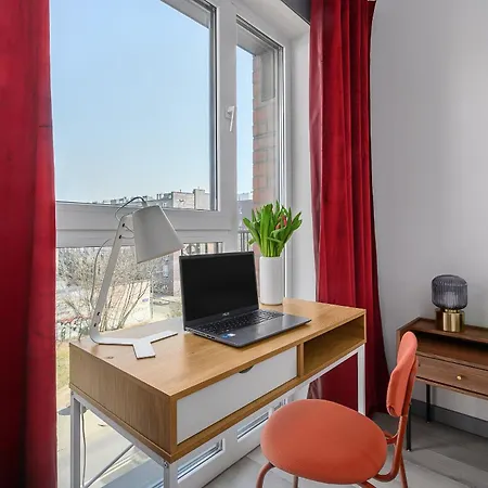 Lumina I 2Br Apart Near Centrum Praskie Koneser I Parking I Balcony