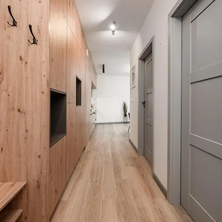 아파트 Lumina I 2Br Apart Near Centrum Praskie Koneser I Parking I Balcony *