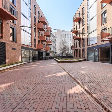 Lumina Near Centrum Praskie Koneser Apartmán Varšava