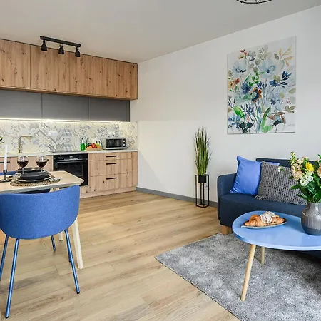 公寓 Lumina I 2br Near Centrum Praskie Koneser I Parking I Balcony *
