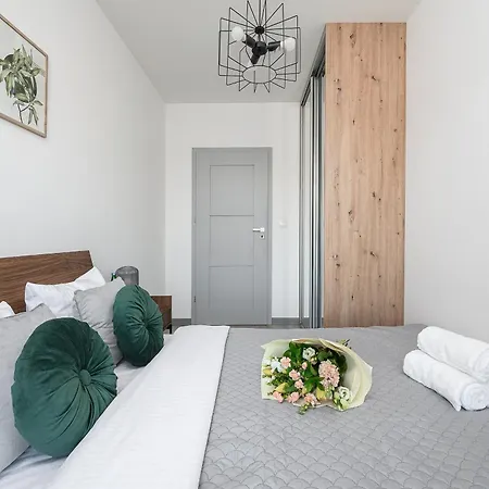 公寓 Lumina I 2br Near Centrum Praskie Koneser I Parking I Balcony